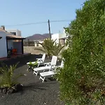 Casa Carlotta Lajares